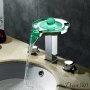 Смеситель для раковины на 3 отверстия с подсветкой LF-31 - фото 2